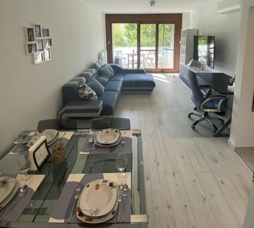 Sano Apartman — 4-Star Luxury Hotel in Budapest, Hungary