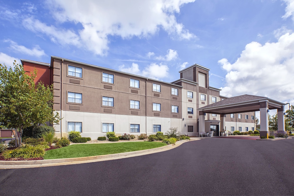 Holiday Inn Express Howe by IHG - photo 37
