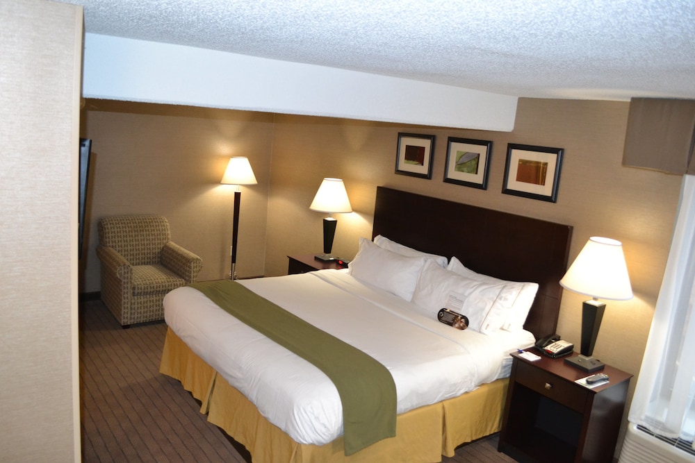 Garner Hotel Brockton Boston by IHG - photo 6