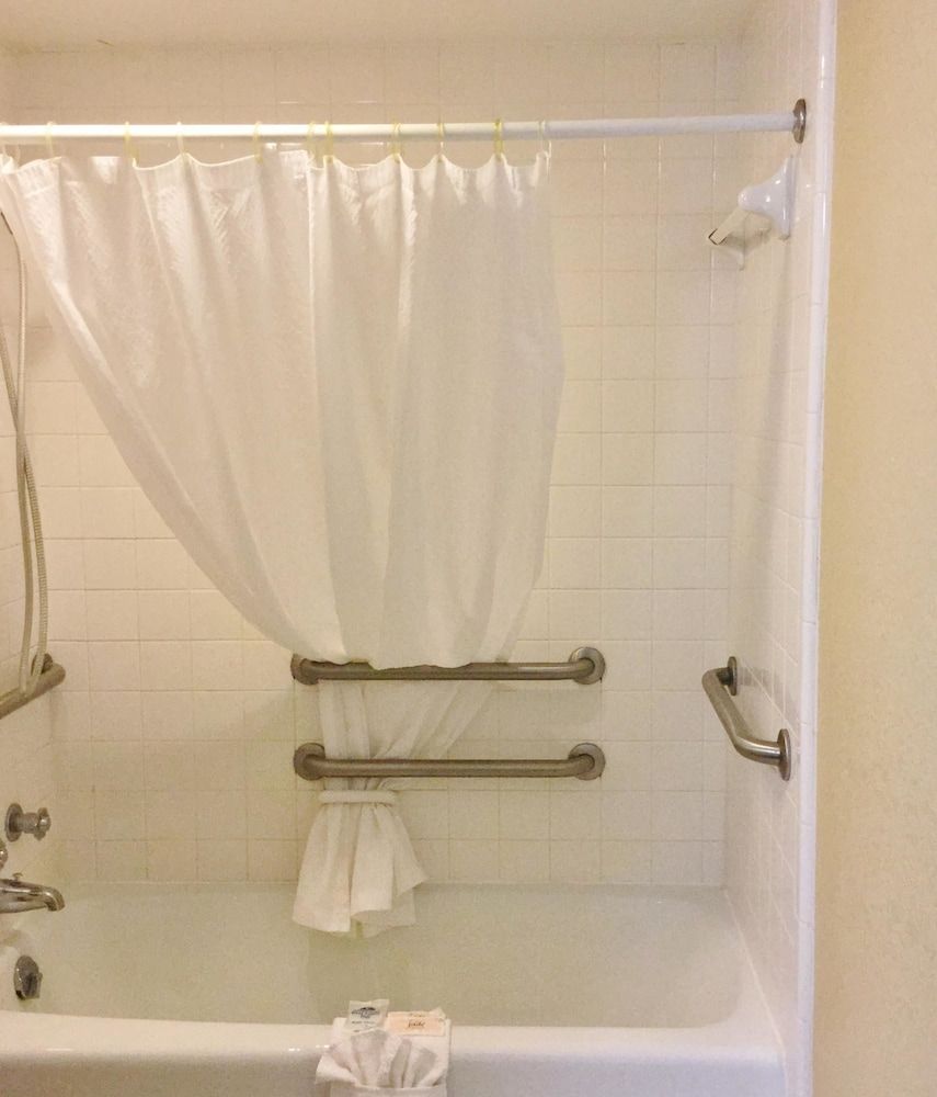 Americas Best Value Inn and Suites Conway - photo 7