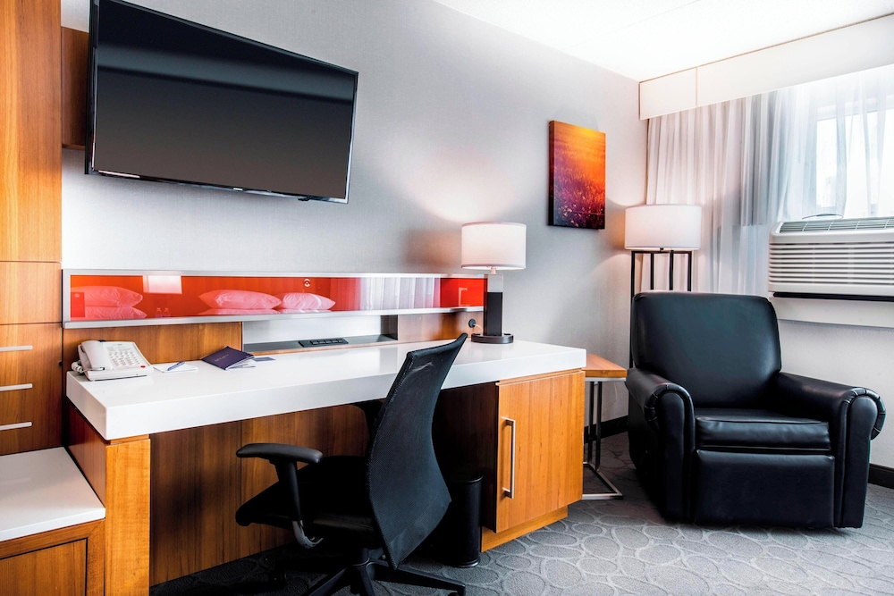 Delta Hotels by Marriott Fargo - photo 13