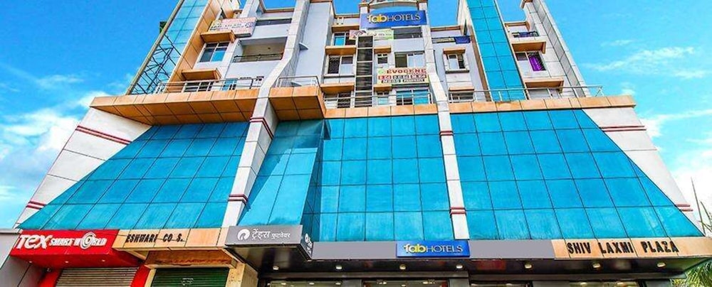 FabHotel SVR and Banquet in Patna, India