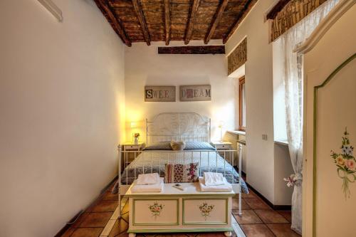 Moro Magenta 1 Casa e Appartamento per Vacanze — 4-Star Luxury Hotel in Rome, Italy