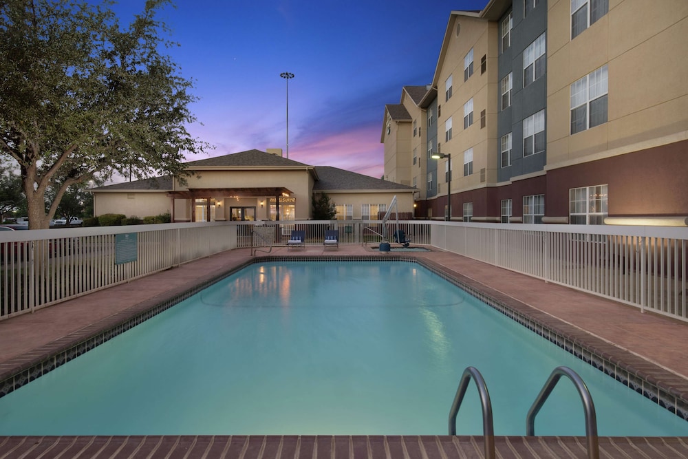 Homewood Suites by Hilton Lubbock - photo 14