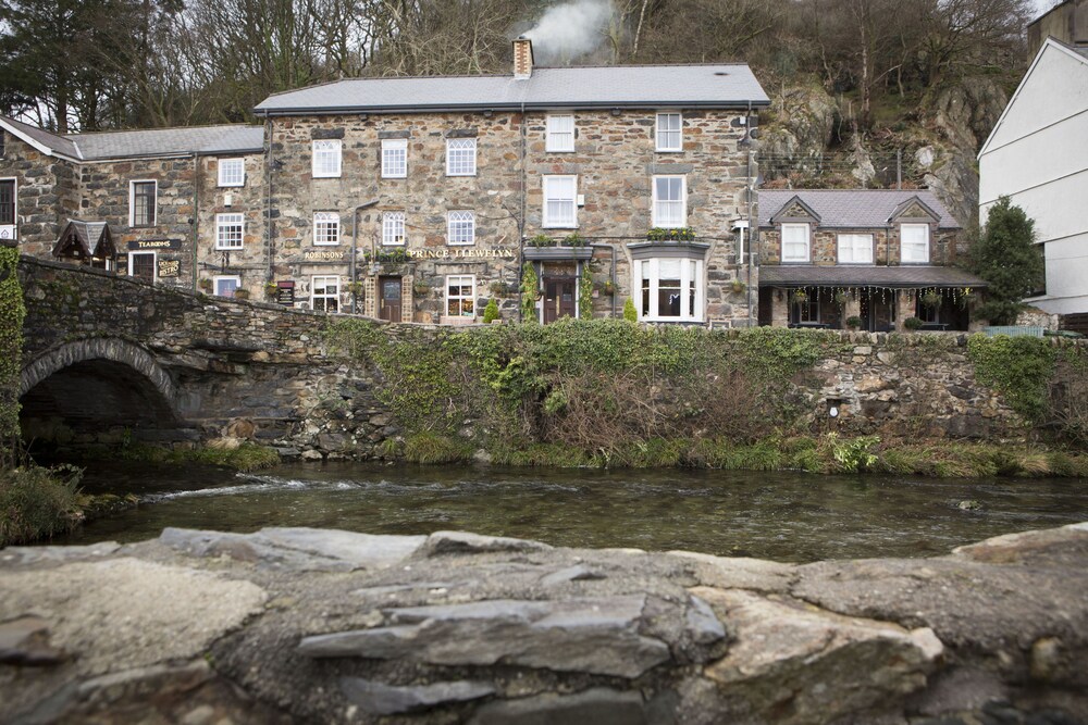 Prince Llewelyn Hotel in Caernarfon, United Kingdom