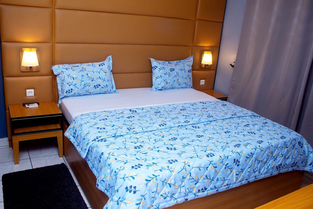 Hôtel Ô Balkan — Lome — photo 4