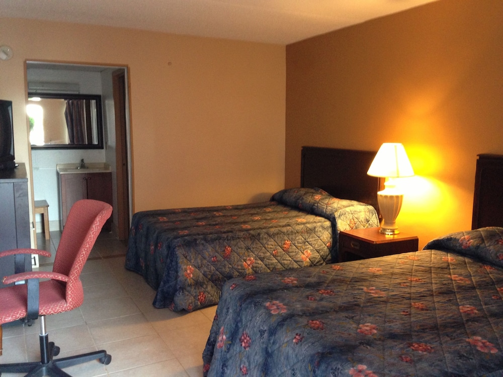 Cloud 9 Inn - photo 4