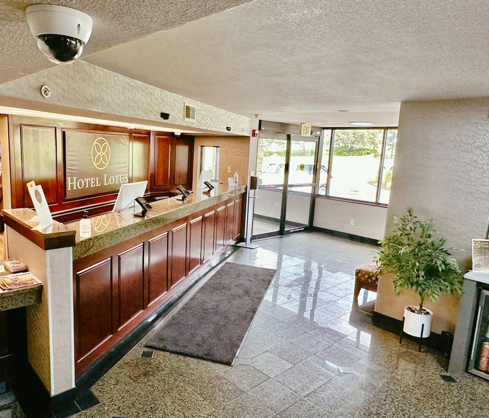 Hotel Lotus Kansas City Merriam - photo 2