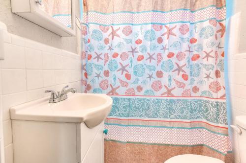 Tropic Terrace Suite #49 Beachfront Resort - photo 9