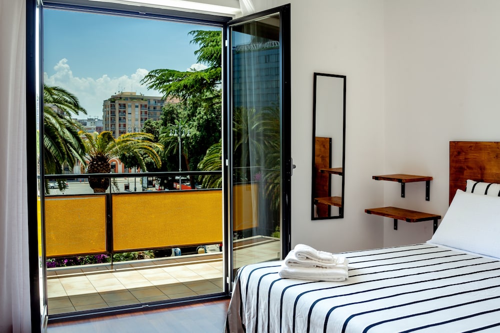 Travel B&B — 4-Star Luxury Hotel in Bari, Italy