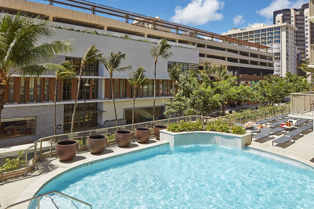Hilton Garden Inn Waikiki Beach - photo 56