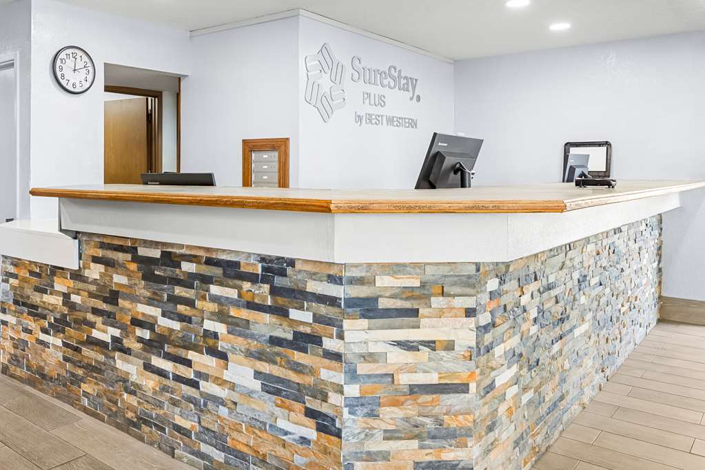 SureStay Plus by Best Western Beaumont - photo 4
