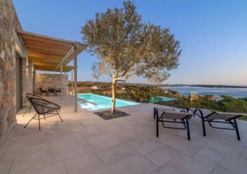 Villa Alliopi ein Blick für die Sinne — 4-Star Luxury Hotel in Kranidi, Greece