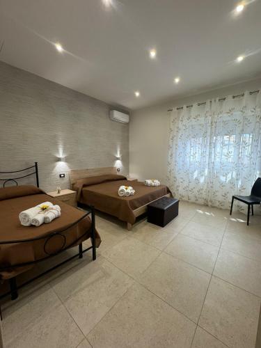 Casa Vacanze la Perla Rara — 4-Star Luxury Hotel in Taranto, Italy