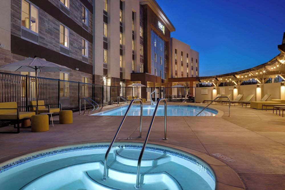 Home2 Suites by Hilton Petaluma - photo 34