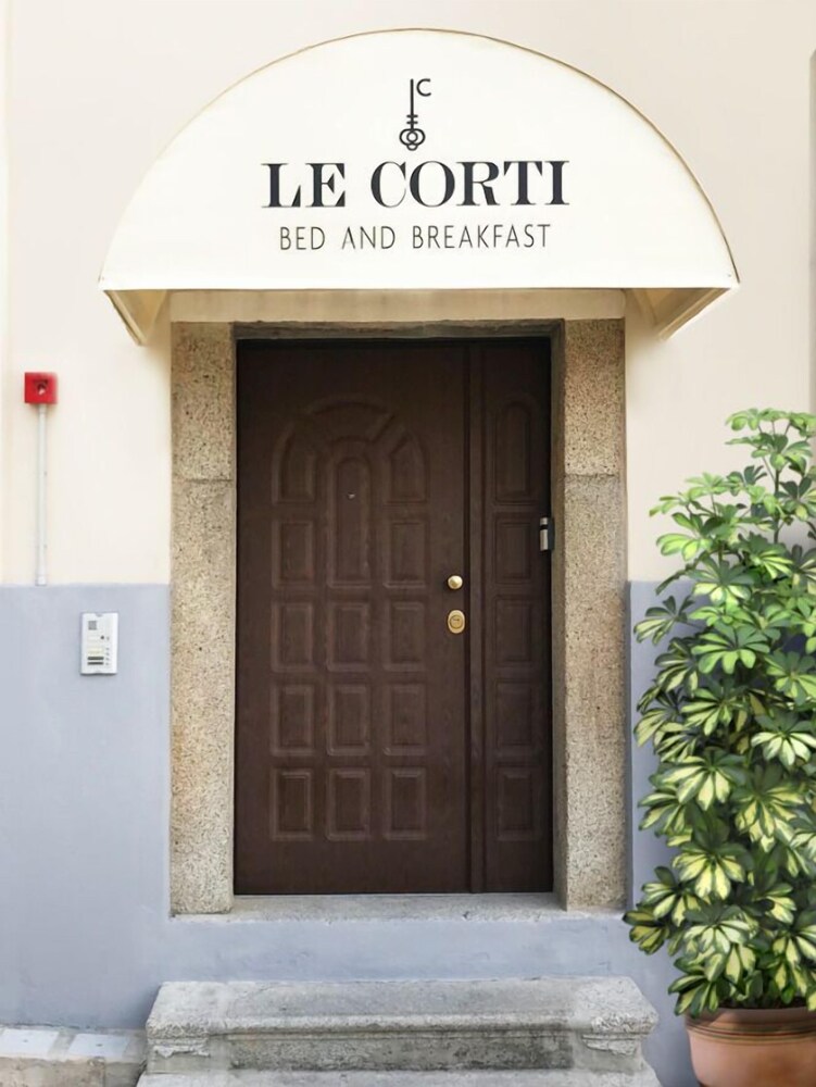 Le Corti Dimora Storica — 4-Star Luxury Hotel in Polistena, Italy