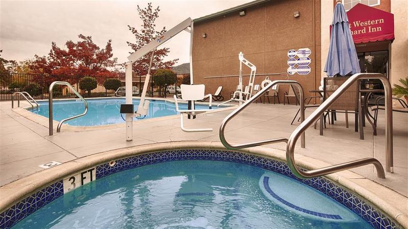 Best Western Orchard Inn - photo 21