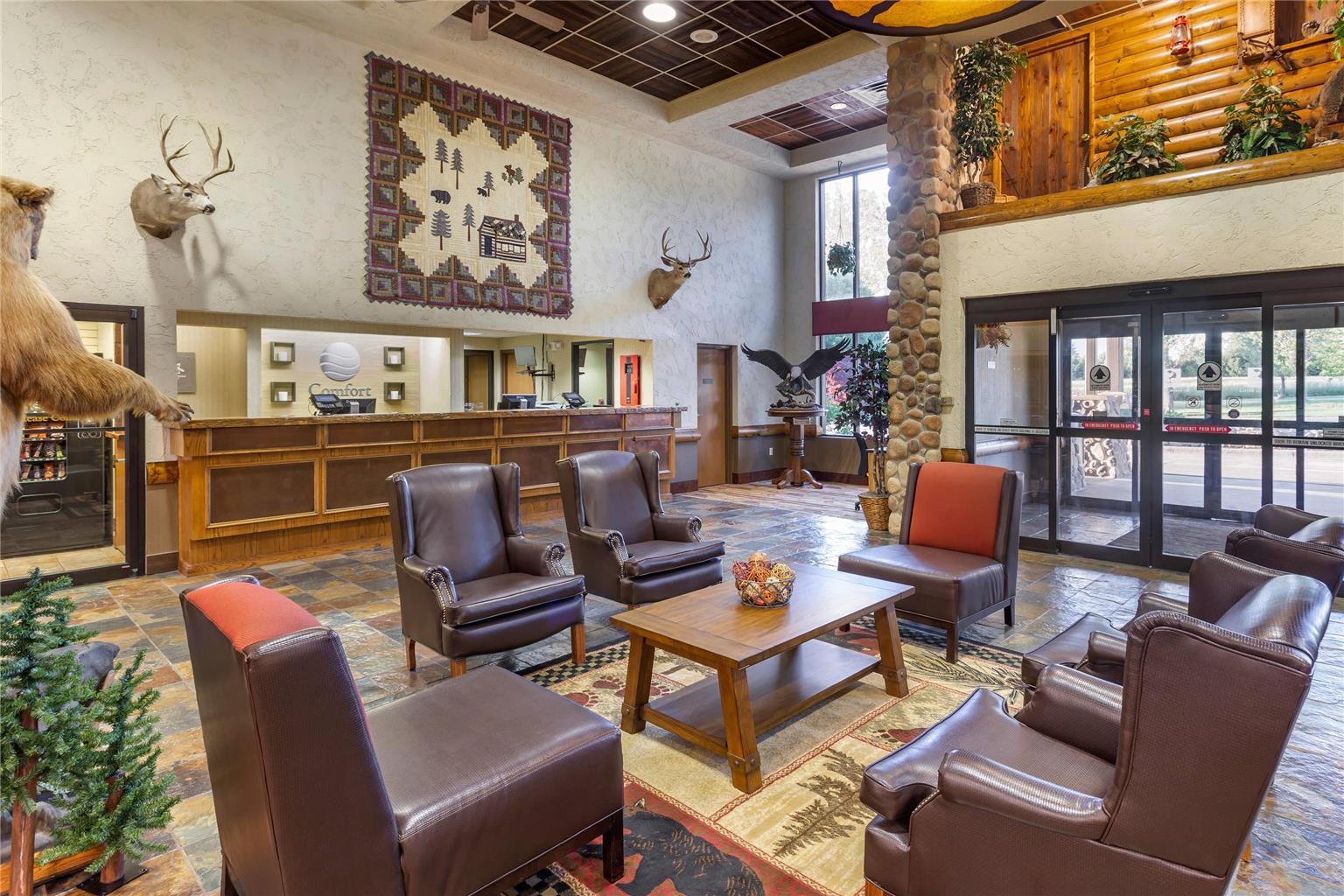 Comfort Inn & Suites Branson Meadows - photo 9