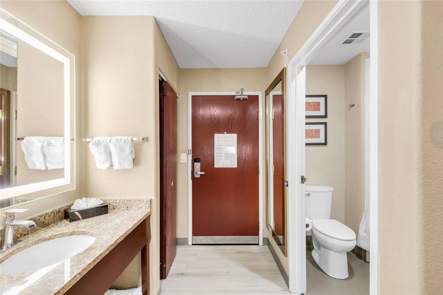 Comfort Suites Lakewood Denver - photo 14