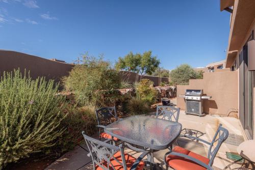 Escape To St George - photo 26
