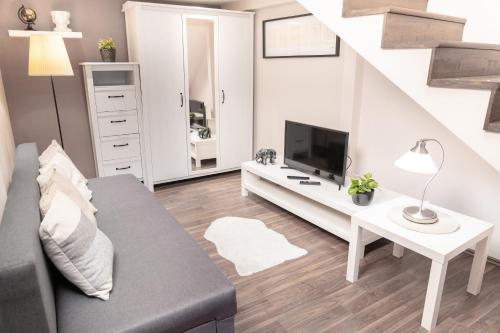 Bakáts Square Premium Apartment with AC — 4-Star Luxury Hotel in Budapest, Hungary