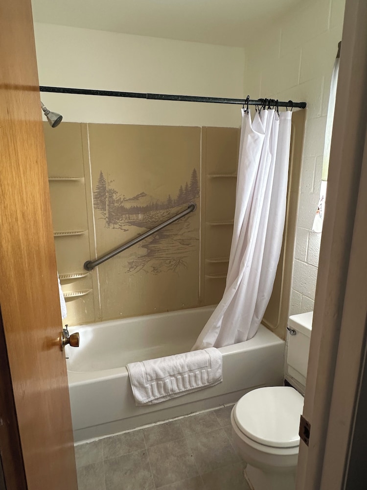 Powell JET Motor Inn - photo 18