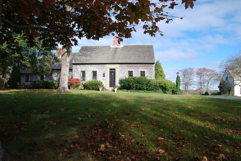 The Ruddy Turnstone Inn — hotel in Brewster