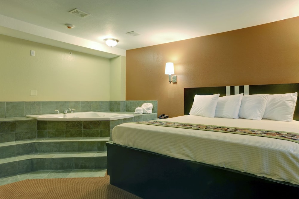 Americas Best Value Inn Caldwell - photo 7