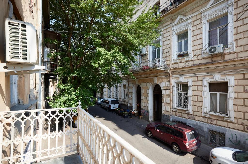 Apartment Mate — 4-Star Luxury Hotel in Tbilisi, Georgia