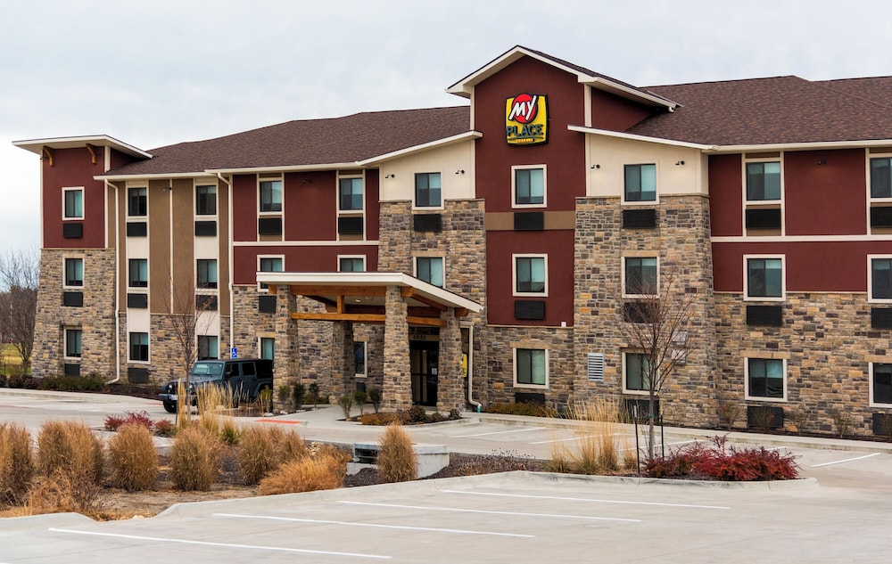 My Place Hotel Overland Park - photo 5