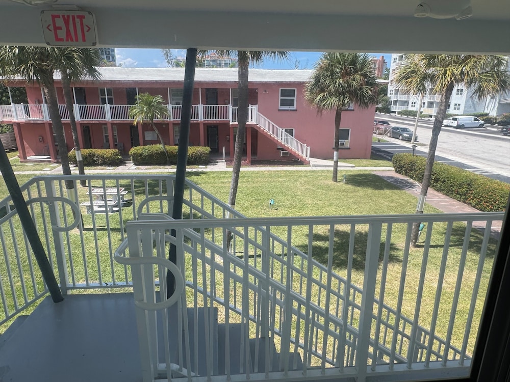 Rolo Beach Hotel - photo 127
