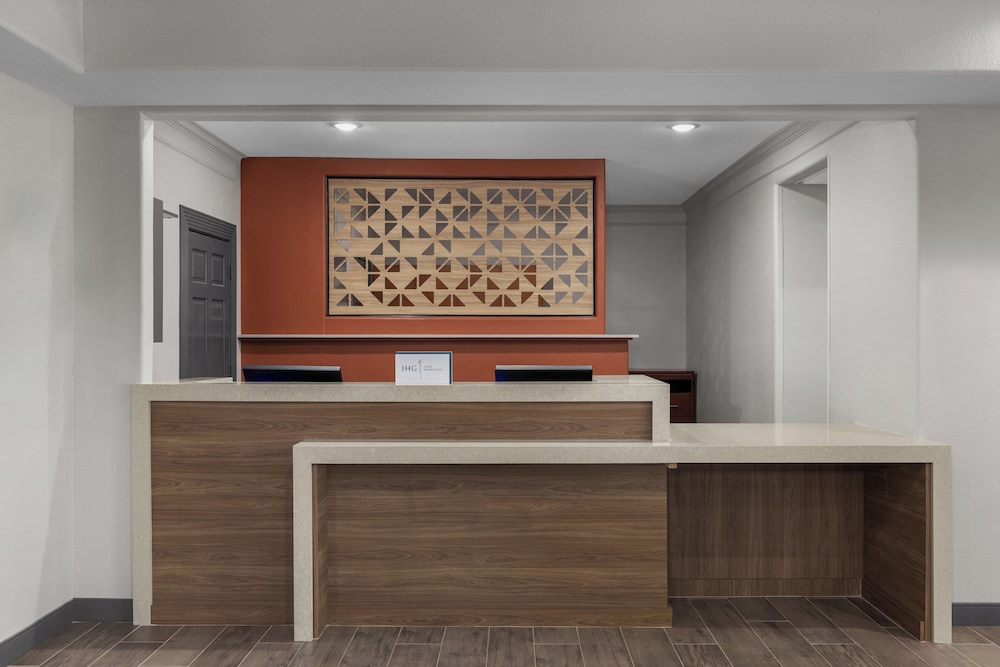 Candlewood Suites Hotel Texas City by IHG - photo 31