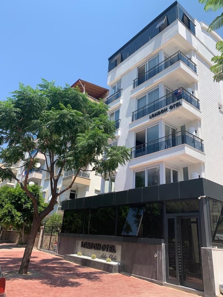 London Otel in Konyaalti, Turkey