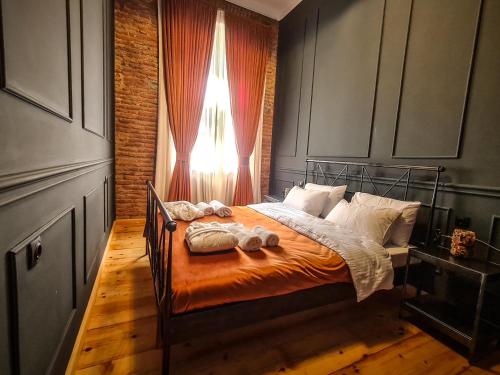 SoLoLiKE Appartment with Balcony N 24
