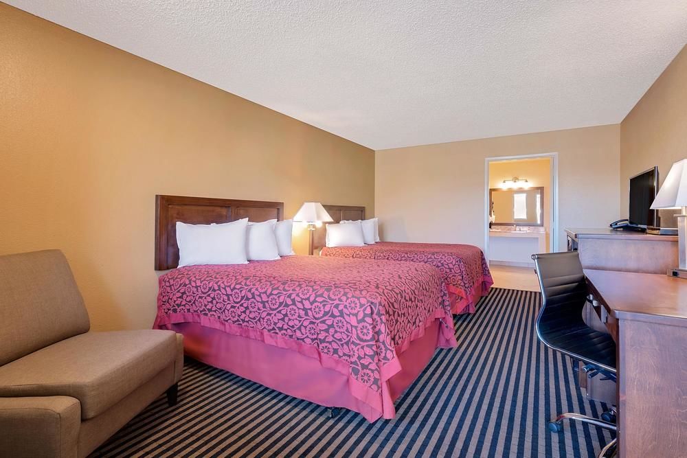 Days Inn Spokane - photo 5