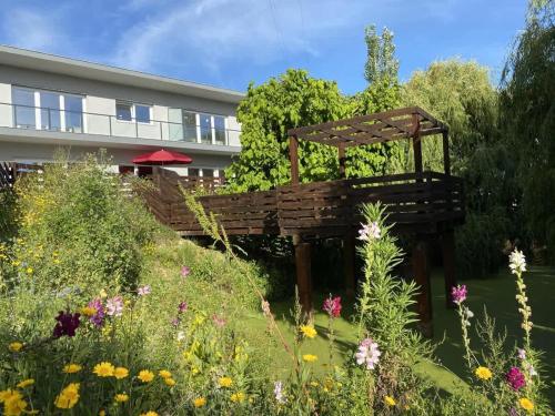 Da Silva Surf Lodge Six — 4-Star Luxury Hotel in Lourinha, Portugal