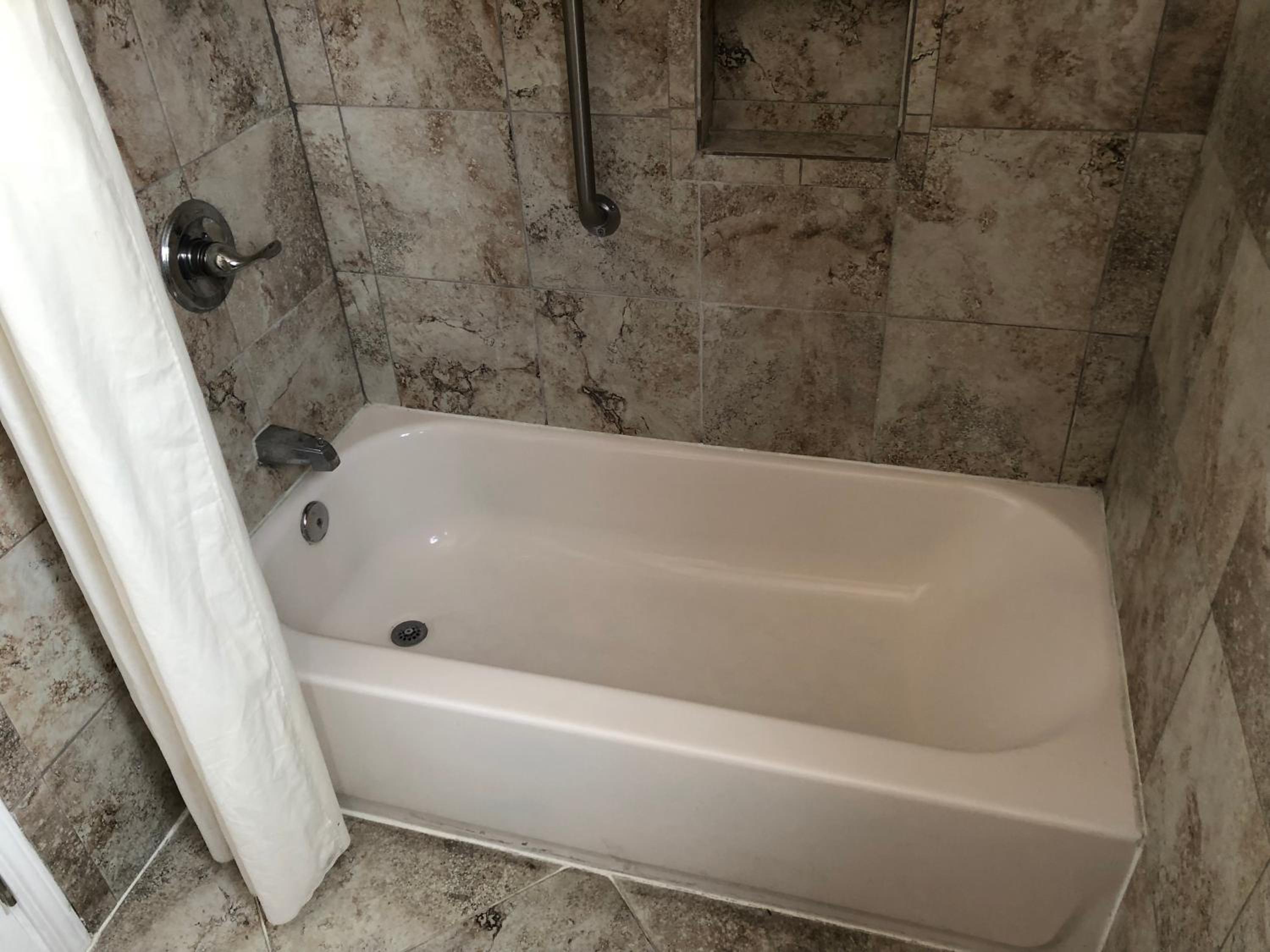 Whittier Travel Inn - photo 42