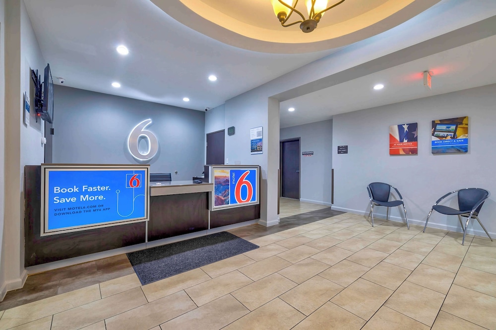 Motel 6 Texas City TX I 45 South - photo 2