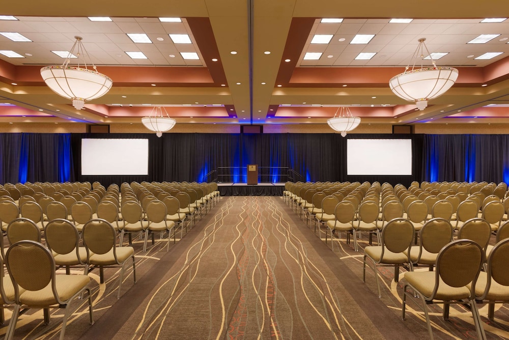 Embassy Suites by Hilton Franklin Cool Springs - photo 63