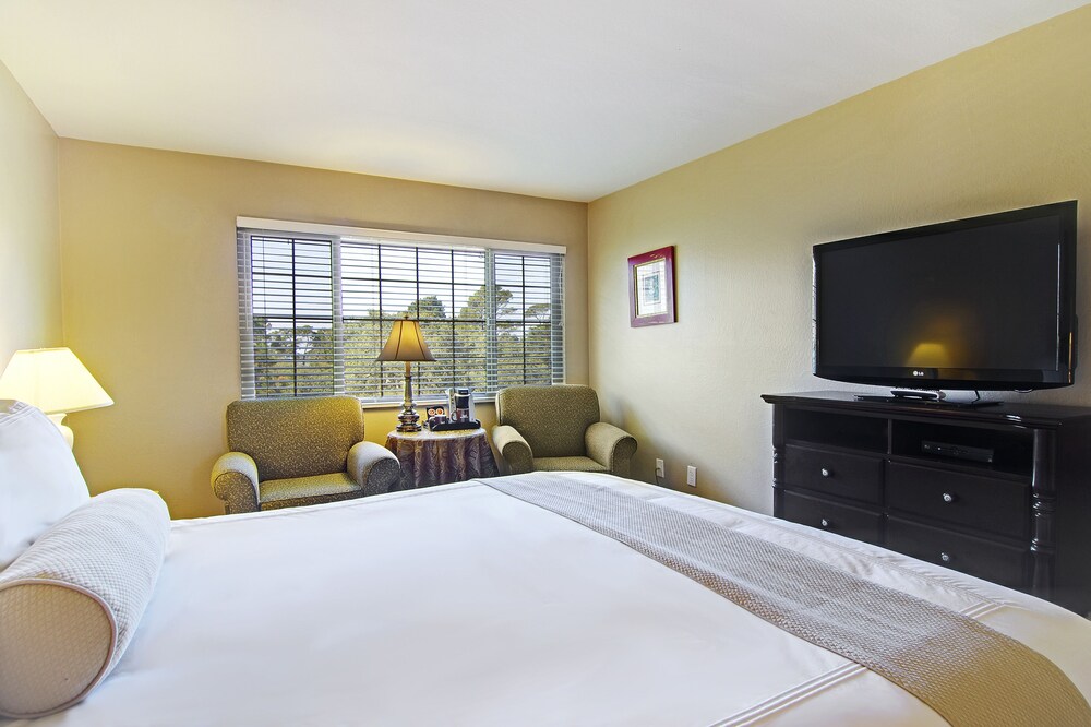 Svendsgaard's Inn - photo 17