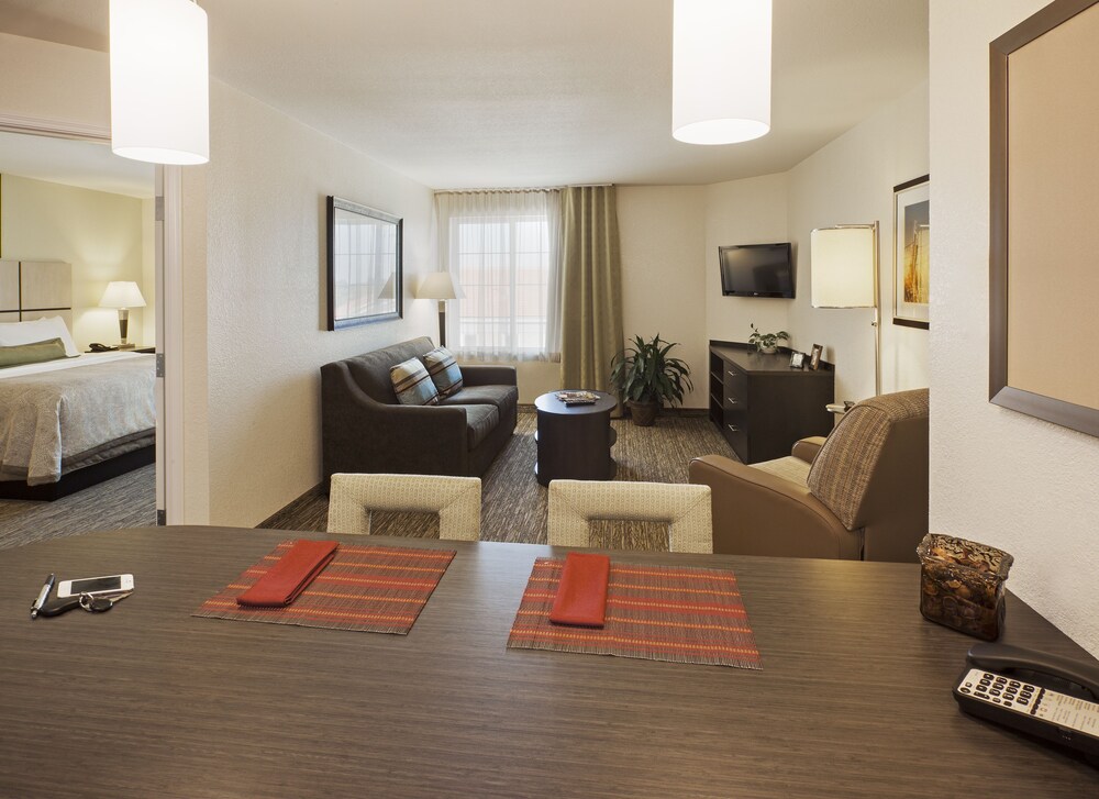 Candlewood Suites Dallas NW Farmers Branch by IHG - photo 11