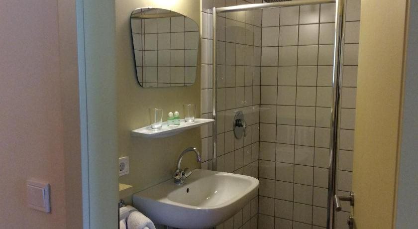 Hotel Garni und Appartements Fuksas — Bad Gleichenberg — photo 2