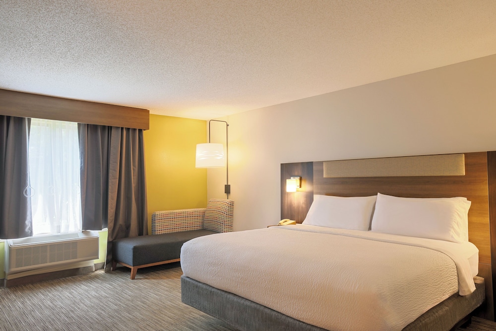 Holiday Inn Express & Suites Raleigh North Wake Forest by IHG - photo 24