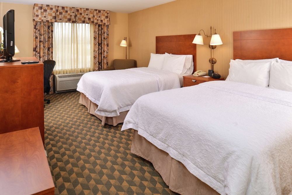 Hampton Inn Harrison - photo 4