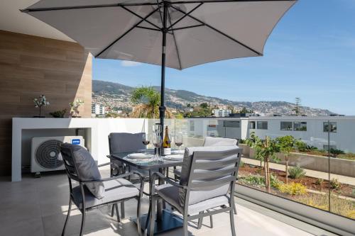 The Prince Apartment By Sam Houses — 4-Star Luxury Hotel in Funchal, Portugal