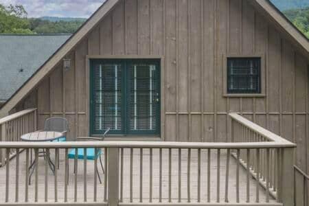The Loft At Springhouse Farm — Lexington