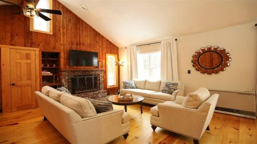 Bell Valley 146 Estates — Campton — photo 3
