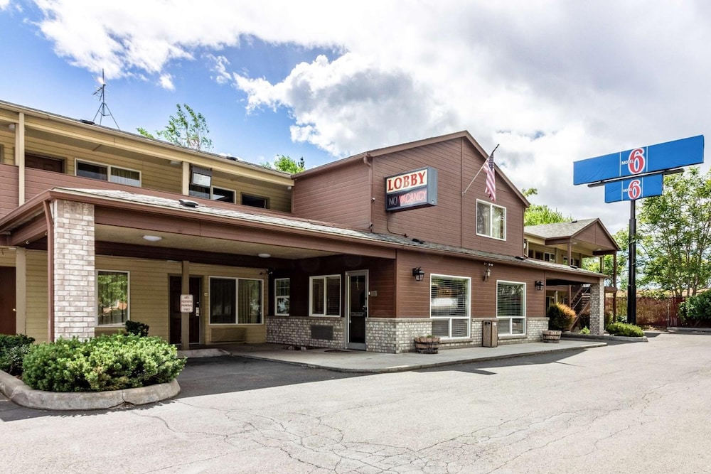 Motel 6 Yakima Wa Downtown - photo 51