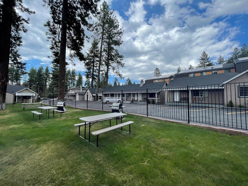 Tahoe Hacienda Inn - photo 63
