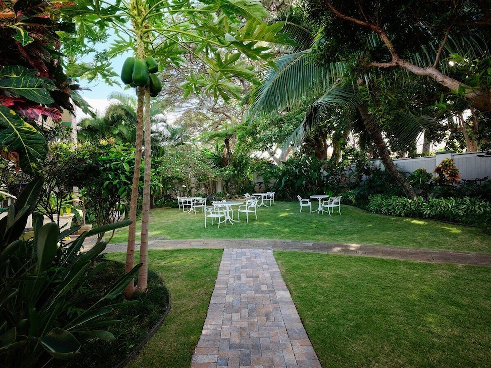 The Historic Wailuku Inn - photo 59